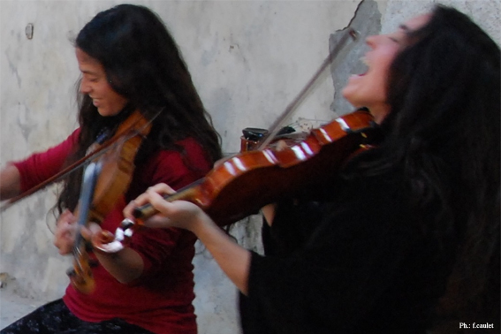 files/chahut/violoneuses.jpg